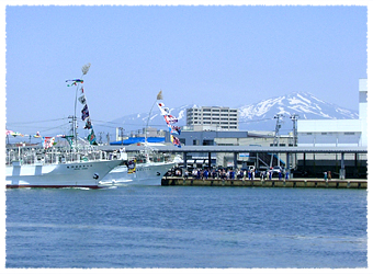 日本海の冷たく荒々しい風