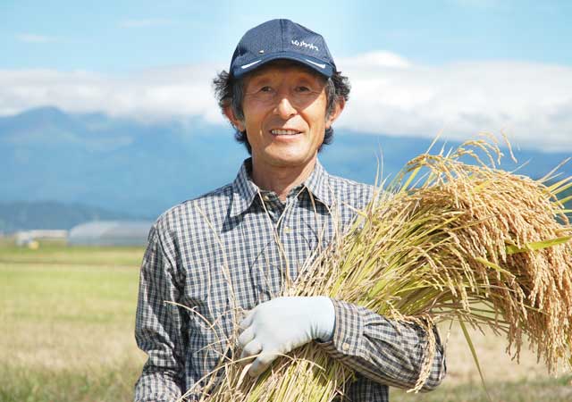 酒田市　坪池豊さんの商品一覧へ